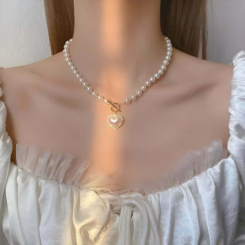 Charming Coquette Heart Pearl Necklace - Y2K Aesthetic with Bow Detail and Elegant Design