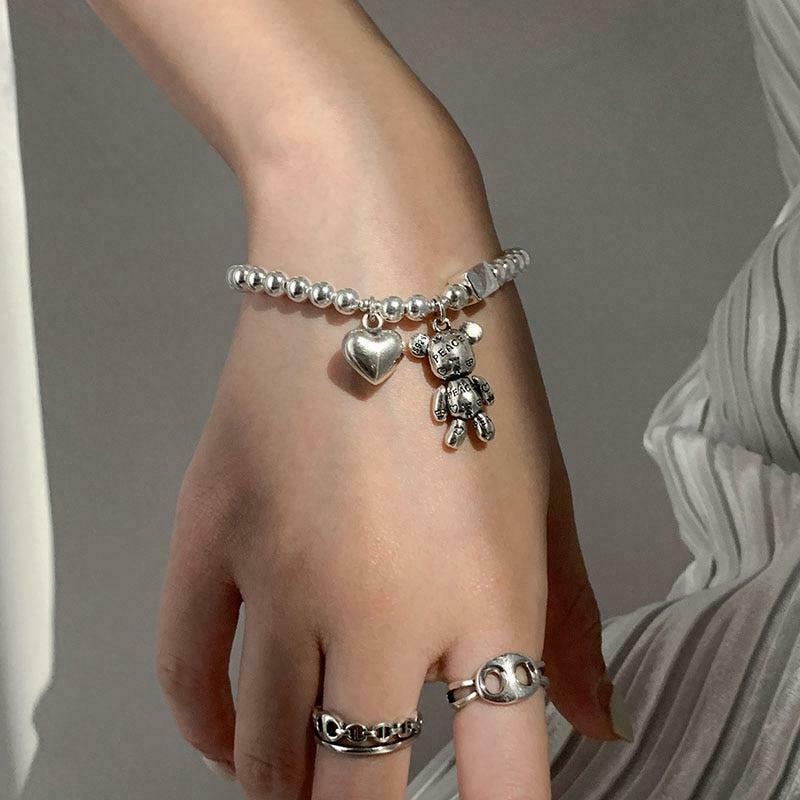 Charming Y2K Bear Bracelet with Silver Chain, Perfect for Trendy Gummy Bear Lovers