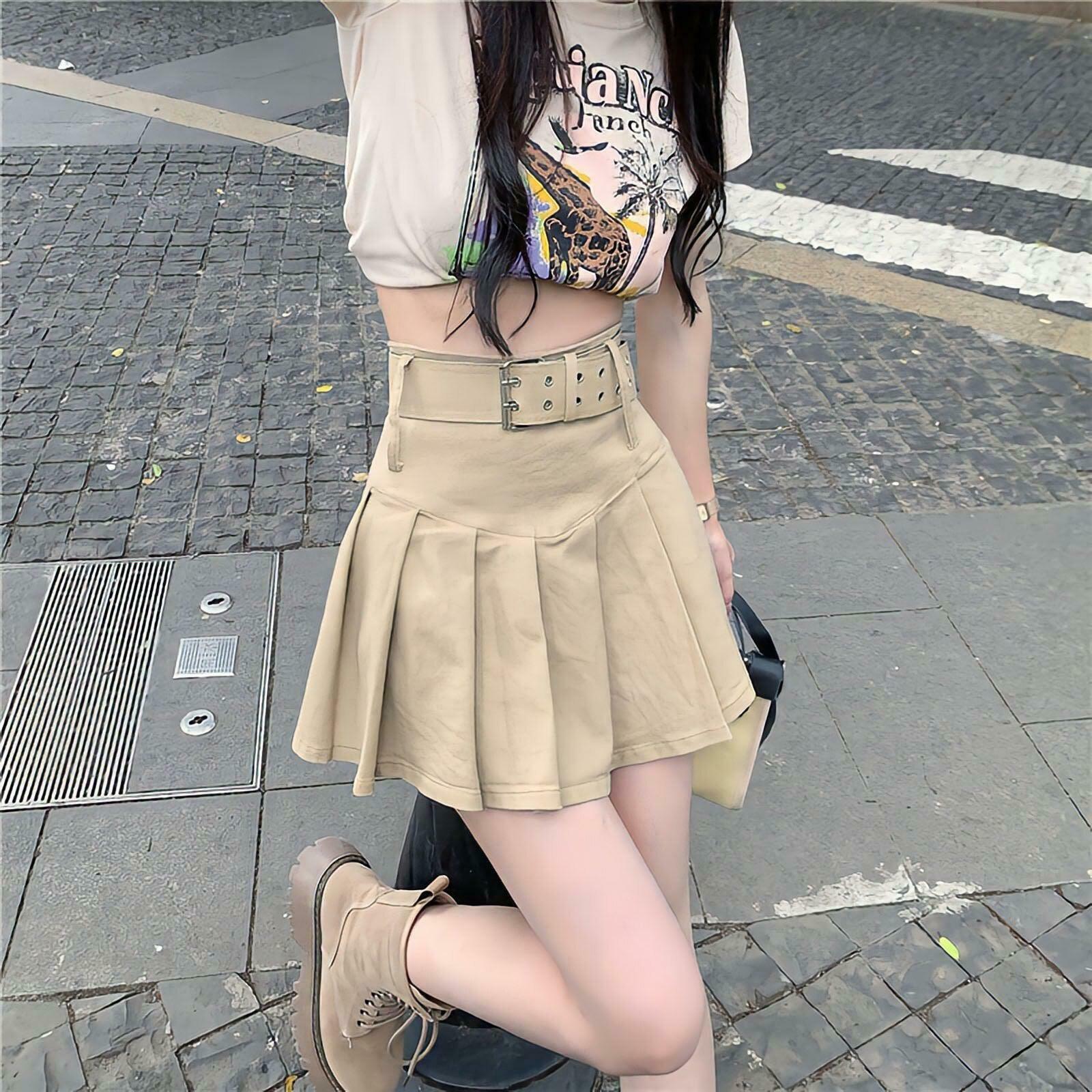 Chic Khaki Belt Detail Pleated Mini Skirt - Trendy Y2K Style for Effortless Fashion