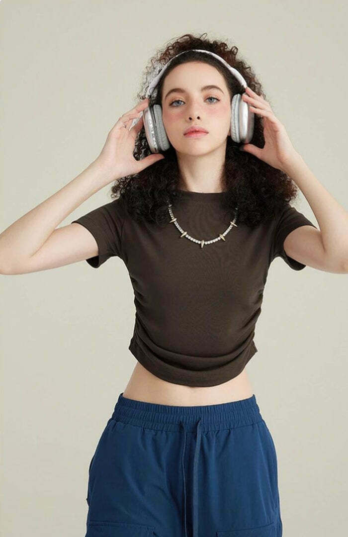 Chic Side Ruched Crop Top in Y2K Style - Trendy and Comfortable for Effortless Fashion