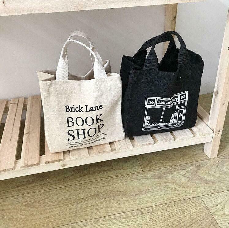 Chic Y2K Aesthetic Bookshop Cloth Bag - Stylish Tote for Trendy Outings and Shopping