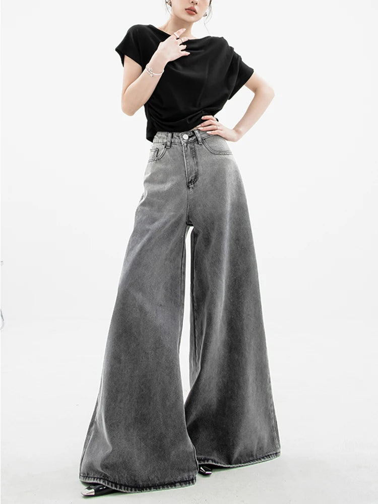 Dark Wash Wide Leg Jeans for Trendy Y2K Style - Baggy Fit with Buckles and Checkered Design