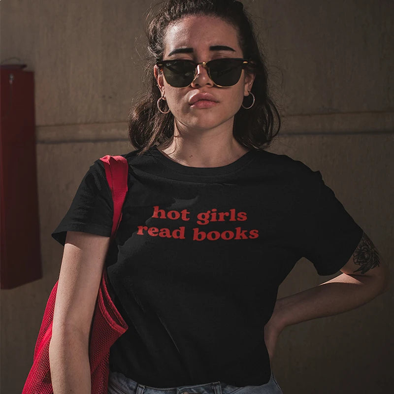 Hot Girls Read Books Y2K Graphic Tee - Trendy Mexico Baby Tee for Stylish Book Lovers