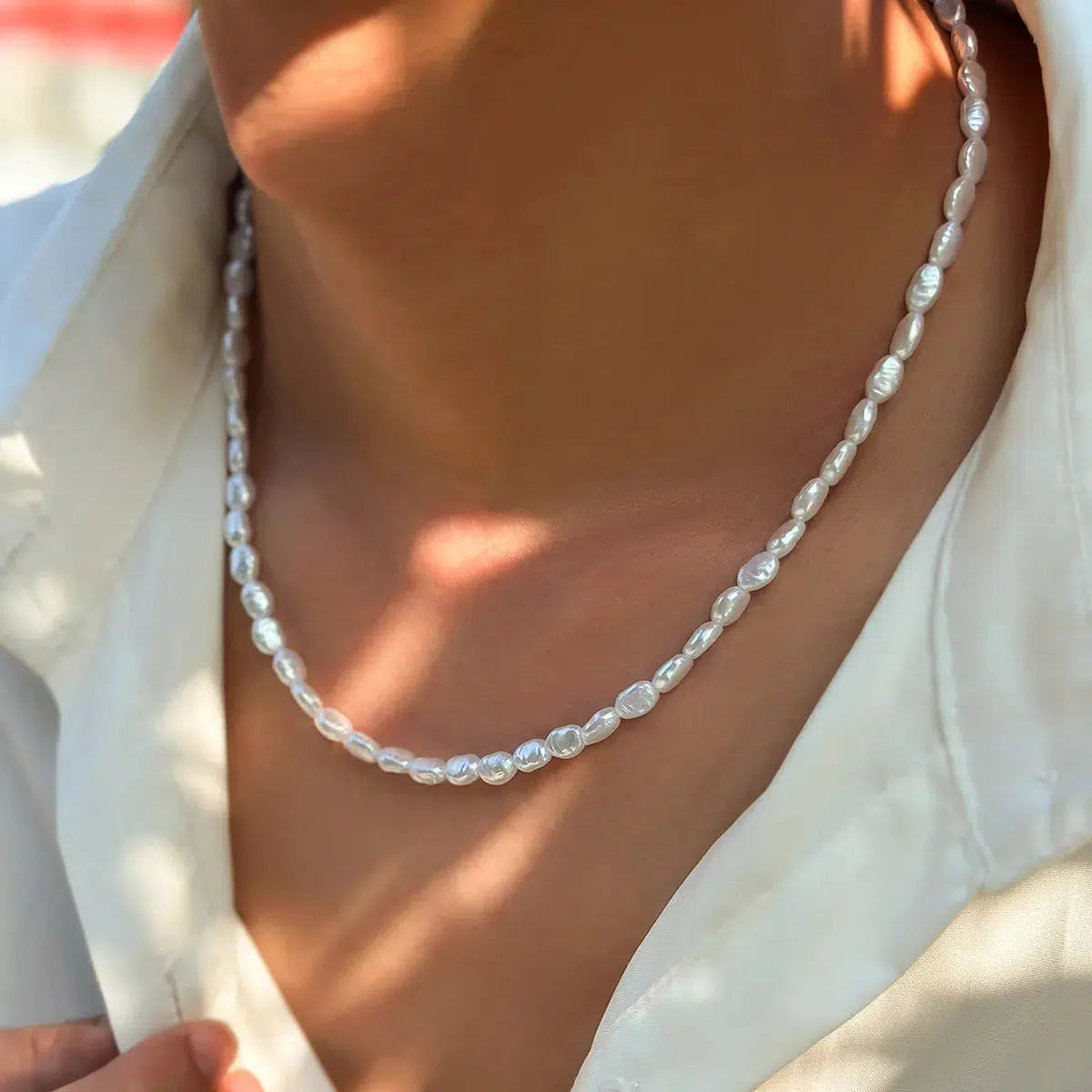 Stunning Baroque Pearl Necklace with Rivets - Y2K Aesthetic Flapper Style Jewelry