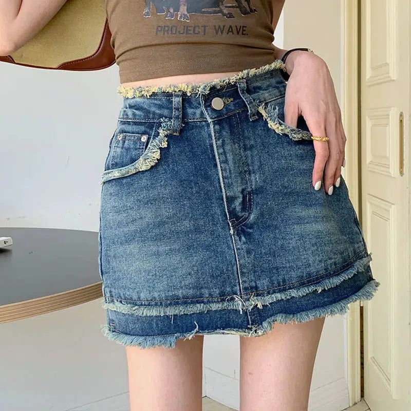 Trendy Tasseled Denim Mini Skort - Y2K Style with Flare and Vintage Appeal