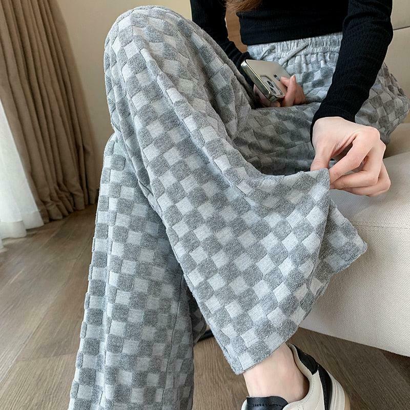 Trendy Y2K Checkered Sweatpants with Bow Detail - Stylish Grey Print for a Chic Look