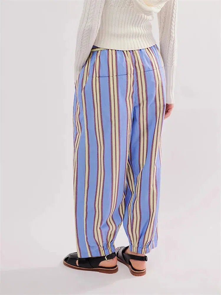 Trendy Y2K Striped Sweatpants in Grey with Bow Detail - Stylish and Comfortable Fit