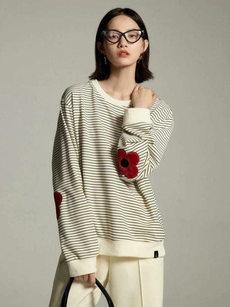 Vintage Daisy Embroidered Striped Sweatshirt - Trendy Oversized Aesthetic Y2K Fashion